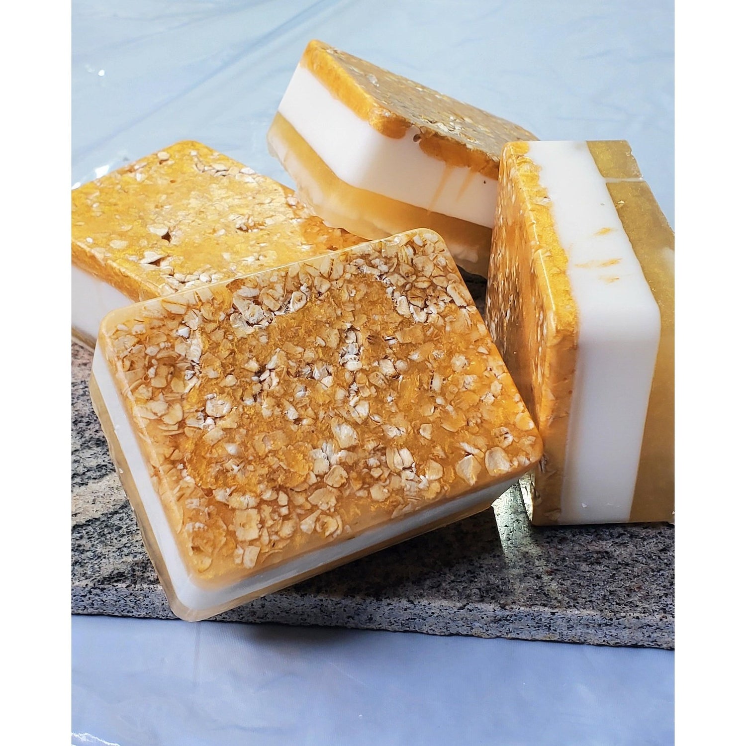 Oatmeal Milk & Honey -Luffa Soap